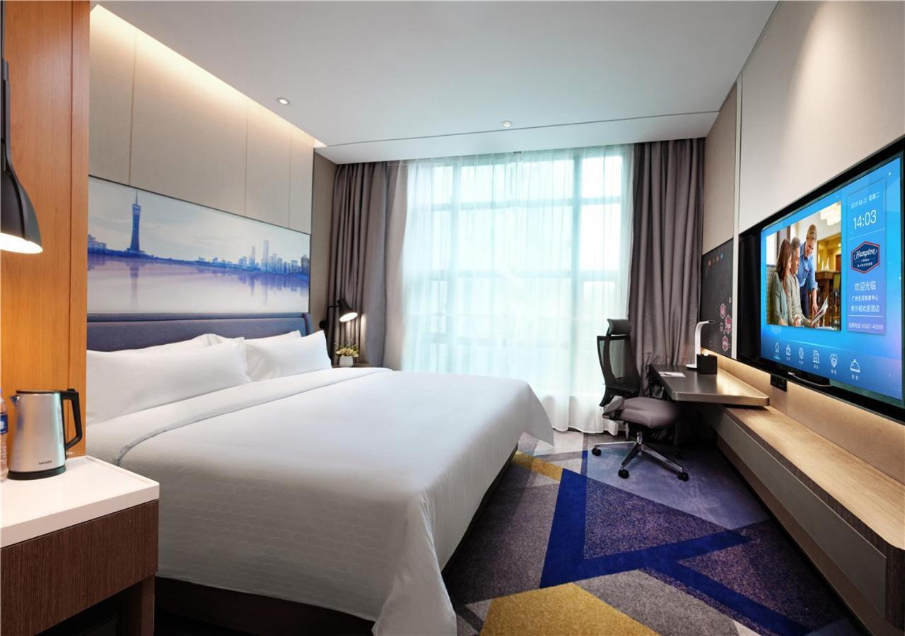 Hampton By Hilton Guangzhou Tianhe Sports Center Hotel Exterior photo